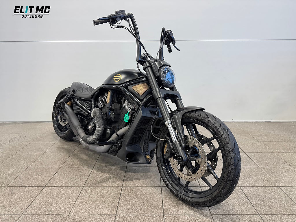 Harley-Davidson VRSCDX Night Rod Special Singel Pipes Fr. 1819 kr / Månad 
