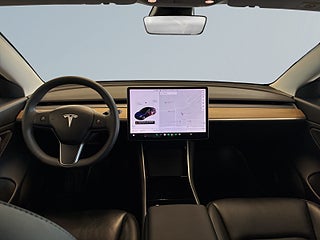 Tesla Model 3 Long Range AWD Panorama Navi B-kamera Rattvärme S&V