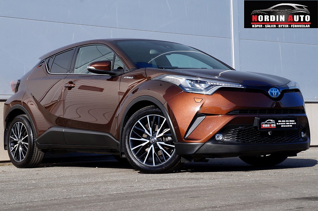 Toyota C-HR Hybrid CVT Executive|AdaptivF-hållar|Kampanjränta 3,45%