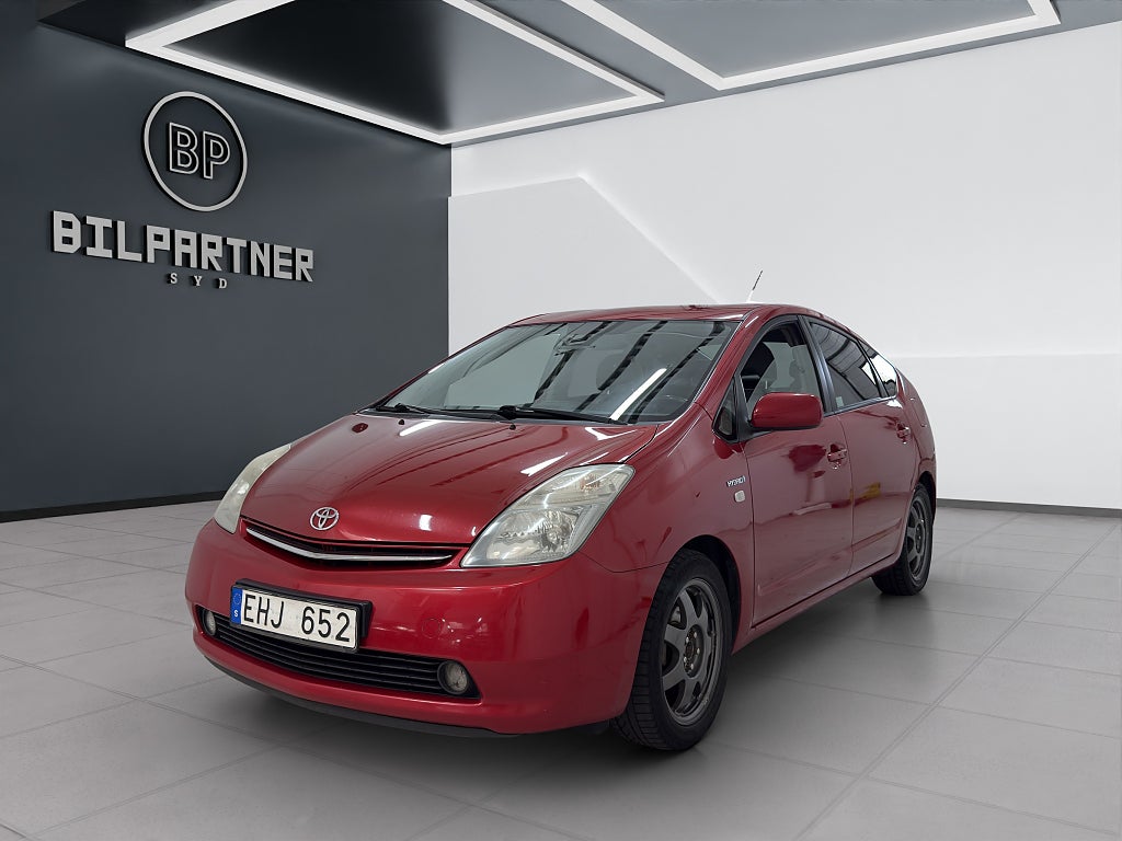 Toyota Prius 1.5 VVT-i + 3CM CVT /1,95 % Ränta