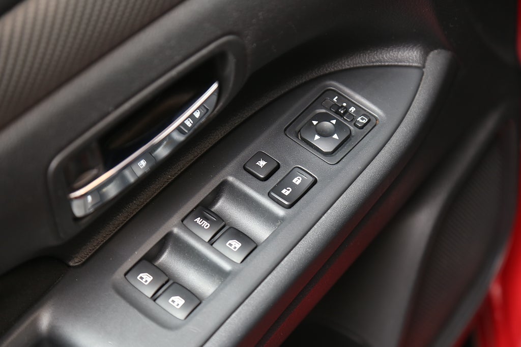 Mitsubishi Outlander 2,0 MIVEC 150hk CVT Komfort 7-Sits 2017