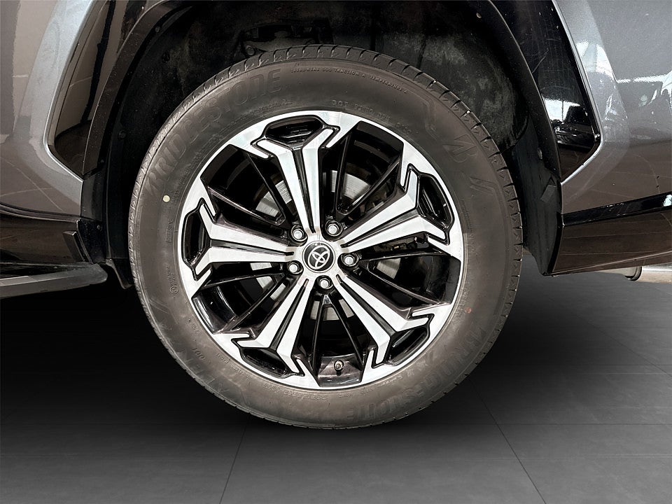 Bild på Toyota RAV4 Style Premium PHEV E-CVT 306hk Aut DRAG B-KAMERA PANO
