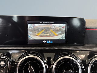 Mercedes-Benz A 200 7G-DCT AMG Line S&V-hjul Backkamera Carplay P-värm – bild 15