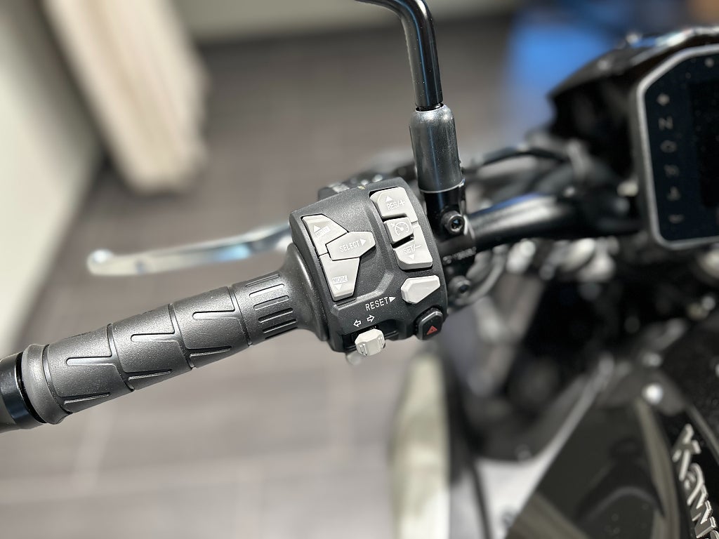 Kawasaki Z900 / Endast 46 mil!