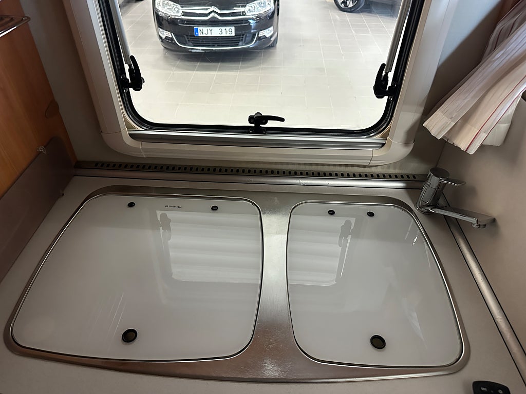 Hymer EX 688 Långbäddar taksäng fint skick thumbnail