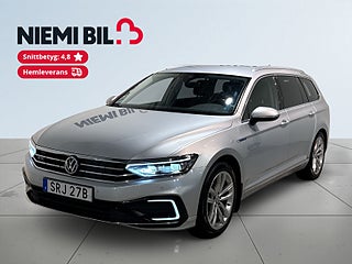 Volkswagen Passat Sportscombi GTE 1.4 TSI Drag Pvärm Kamera SoV – bild 1