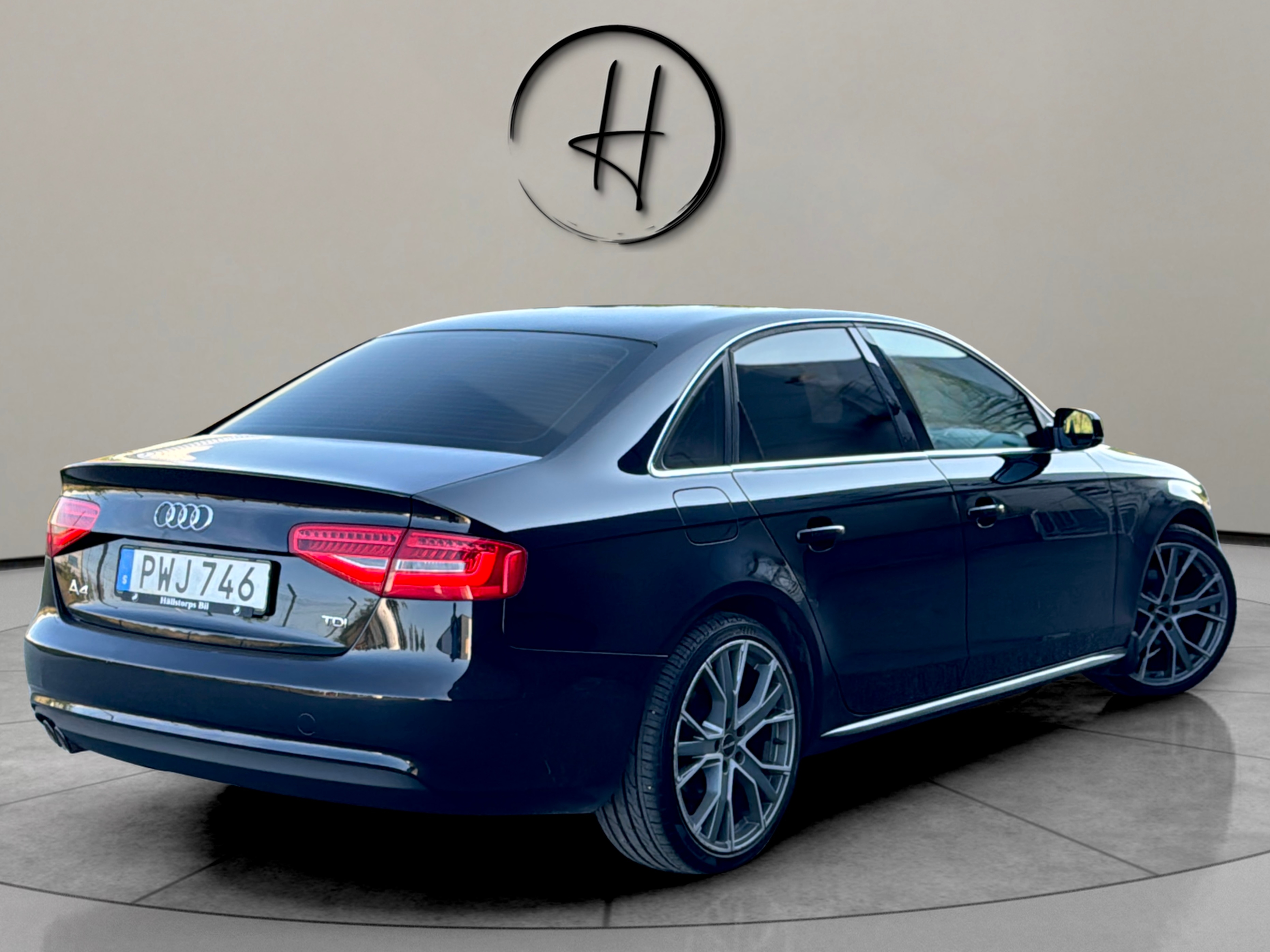 Audi A4 2,0TDI Sedan Sportstolar 2014, bild 5/44