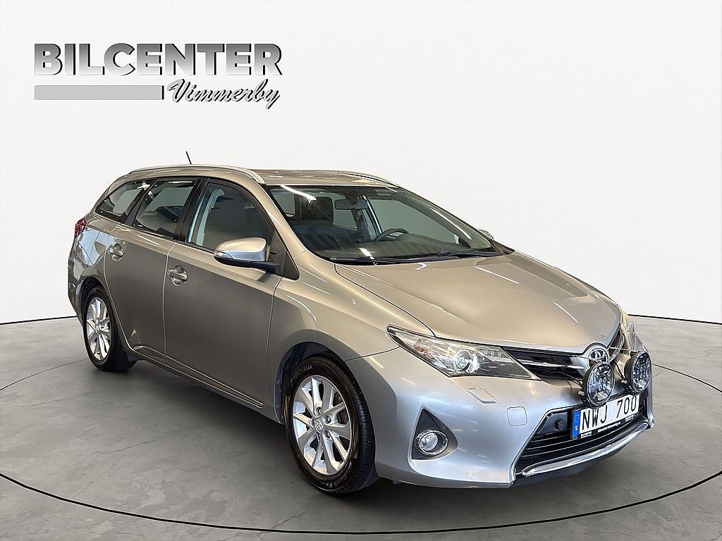 Toyota Auris Touring Sports 1.6 Drag B-Kamera