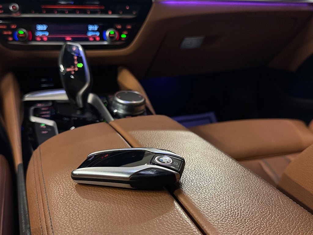 BMW 540d xDrive Touring Steptronic, 8-trins, 320ps, 2018