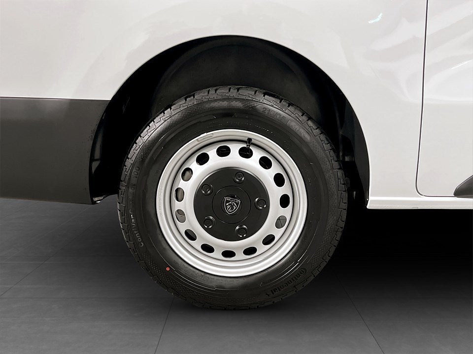 Bild på Peugeot Expert 145hk Aut L3 - EDITION! SERVICE & VINTERHJUL INGÅR!