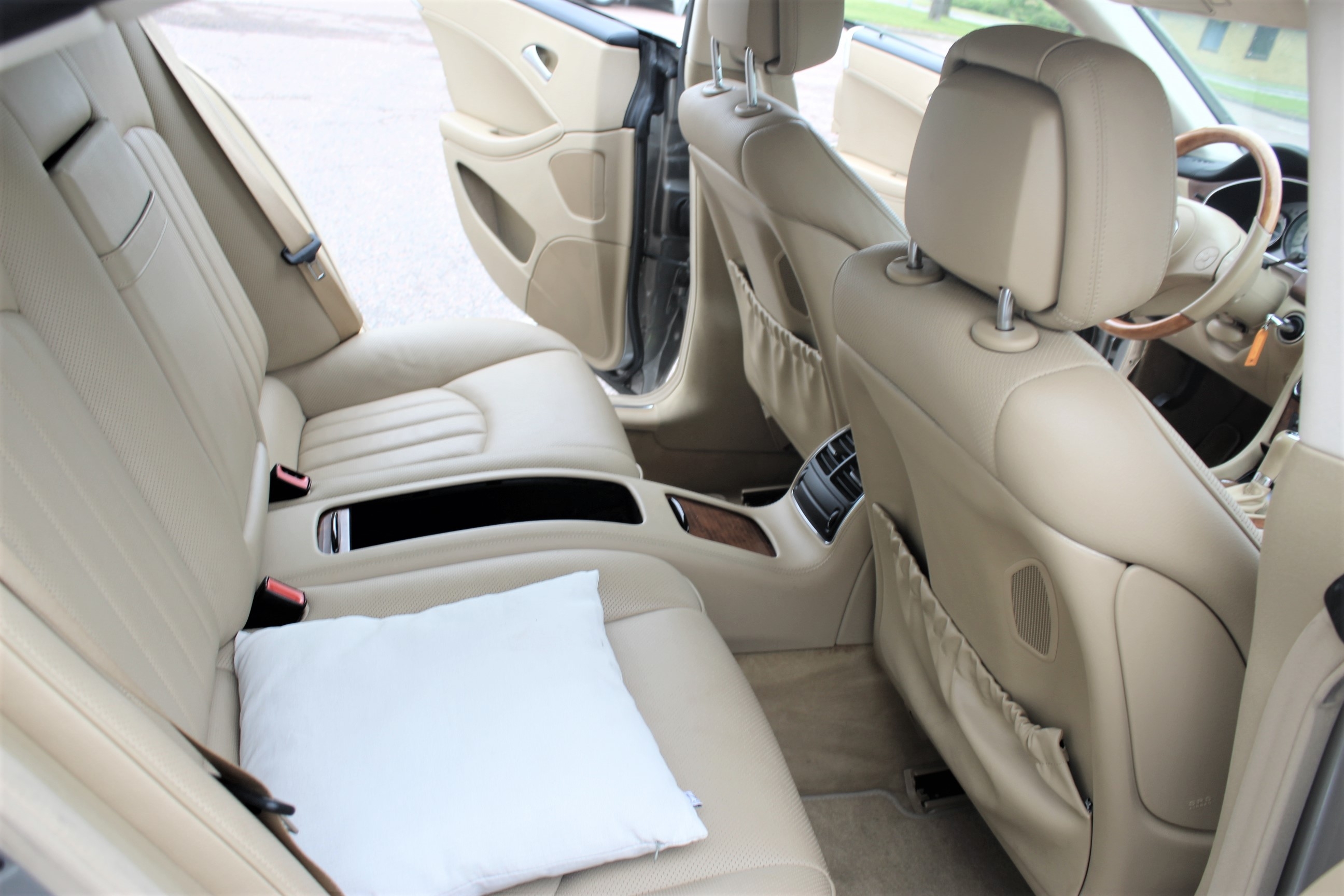 Mercedes-Benz CLS 2008, bild 7/28