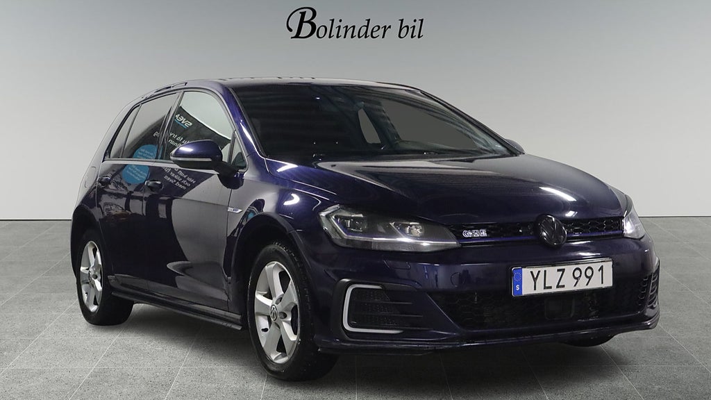 Volkswagen Golf GTE 1.4 TSI ACT GTE NYBESIKTIGAD KAMREMBYTT 1,95 RÄNTA