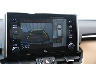 SUV Toyota RAV4 17 av 21