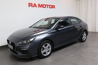 Halvkombi Hyundai i30 Fastback