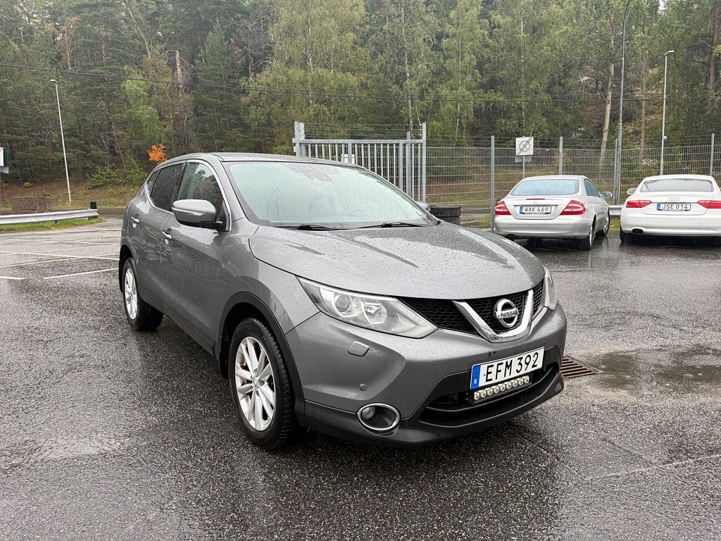 Nissan Qashqai 1.2 DIG-T 115hk 12900 mil Kamera Nyservad Nybesiktigad 