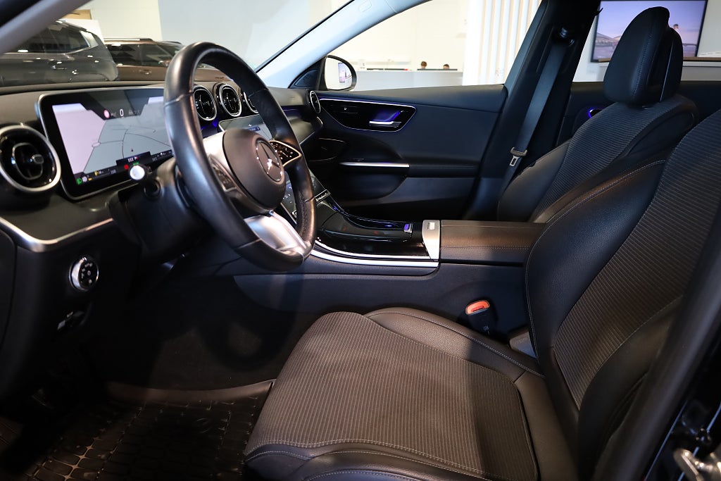 Mercedes-Benz C 300 T e 9G-Tronic Avantgarde Moms/leasbar /Drag / Navi 2023