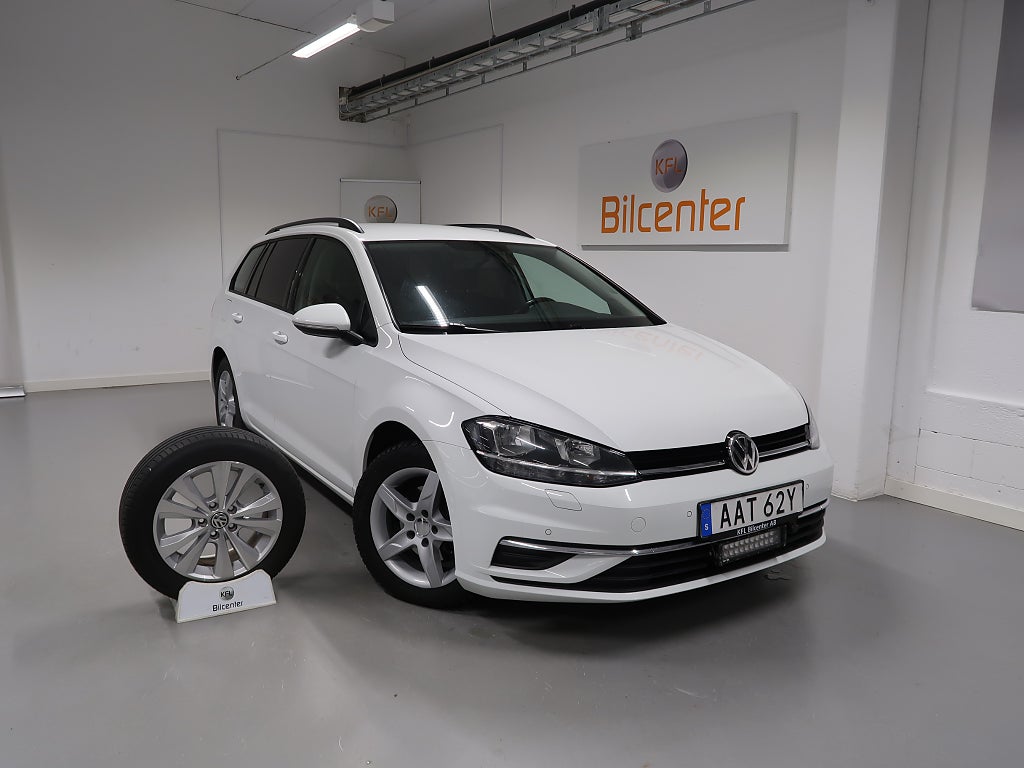 Volkswagen Golf 2.0 TDI 4M GT V-Däck ingår Drag-Kamera-Värmare-CarPlay-