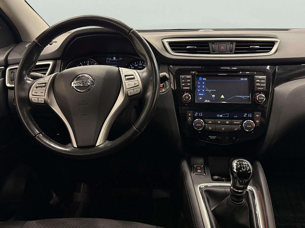 Nissan Qashqai 1.6 DIG-T Tekna Panorama 360* kamera drag 1 Ägare - miniatyr 11