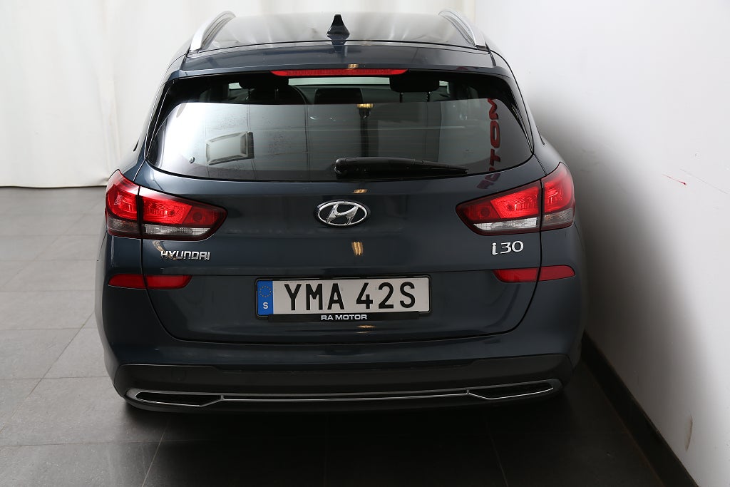 Hyundai i30 1,0 T-GDi 120hk MHEV Essential Kombi Aut Kamera Carplay 2023
