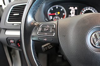 Minibuss Volkswagen Sharan 17 av 24
