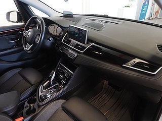 Minibuss BMW 220 10 av 22