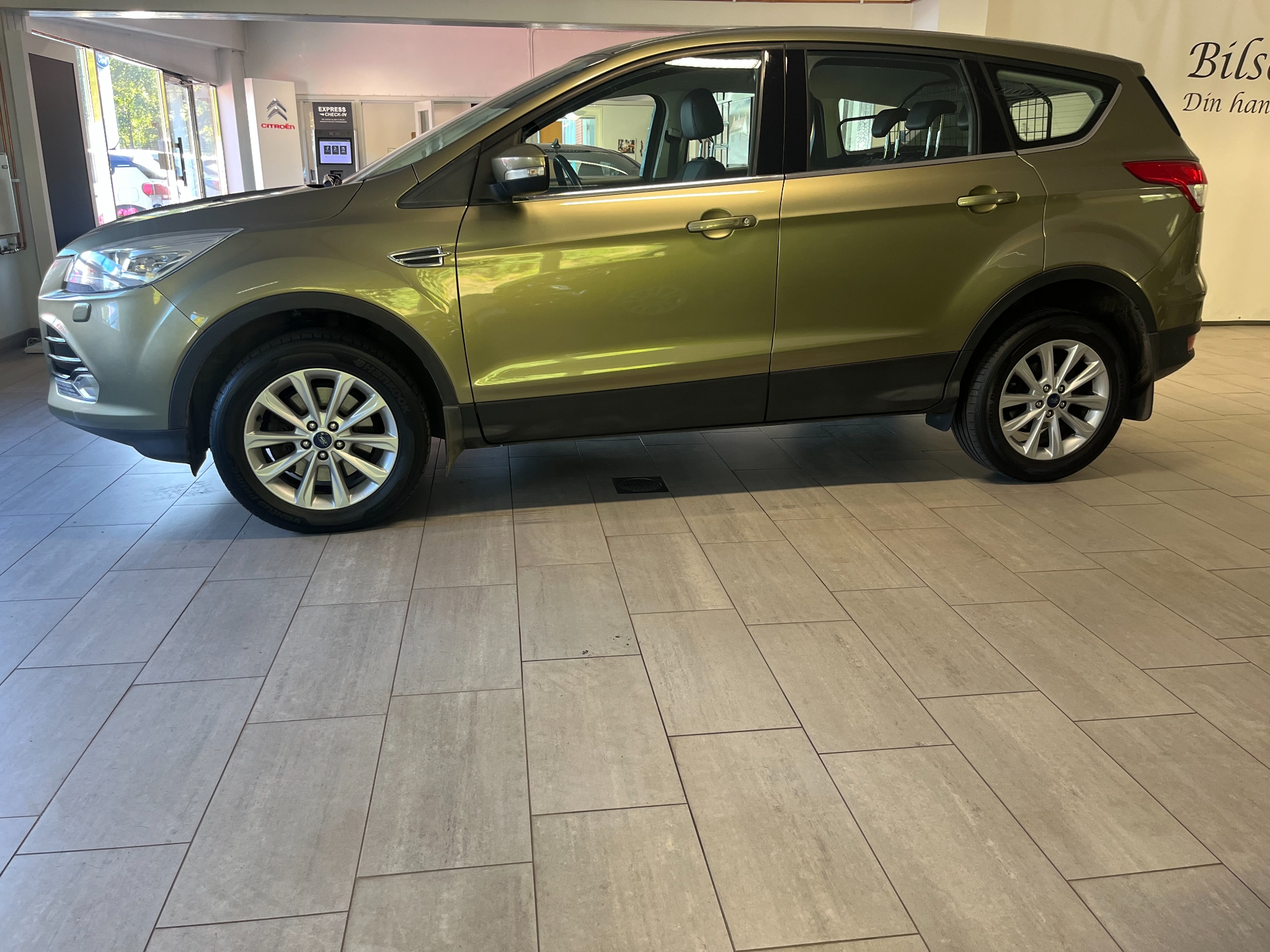 Ford Kuga 2015, bild 2/10