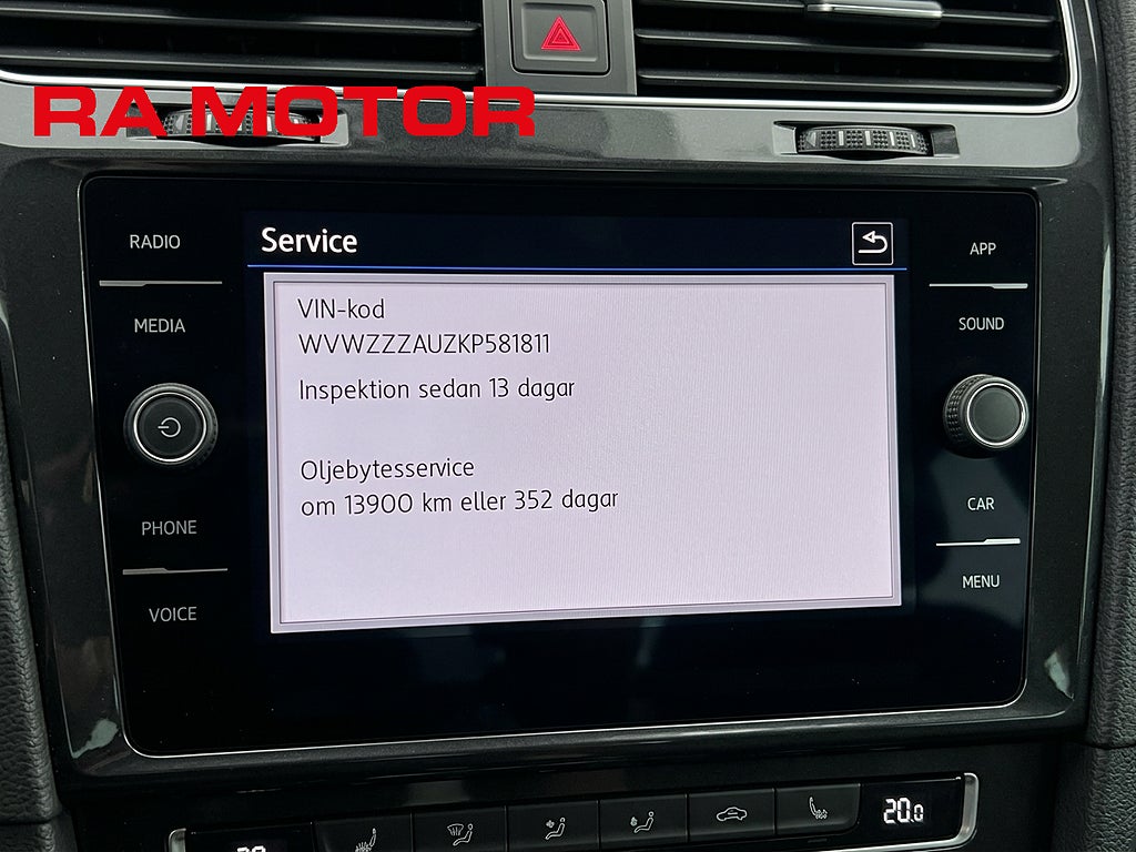 Volkswagen Golf SC 1.6 TDI 116hk | D-värm | Backkamera | Adaptiv-Fart