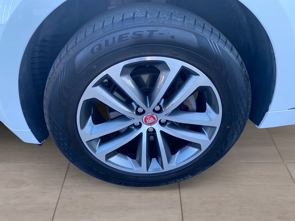 Jaguar F-Pace 20d AWD Automatic, 8-trins, 180ps, 2019