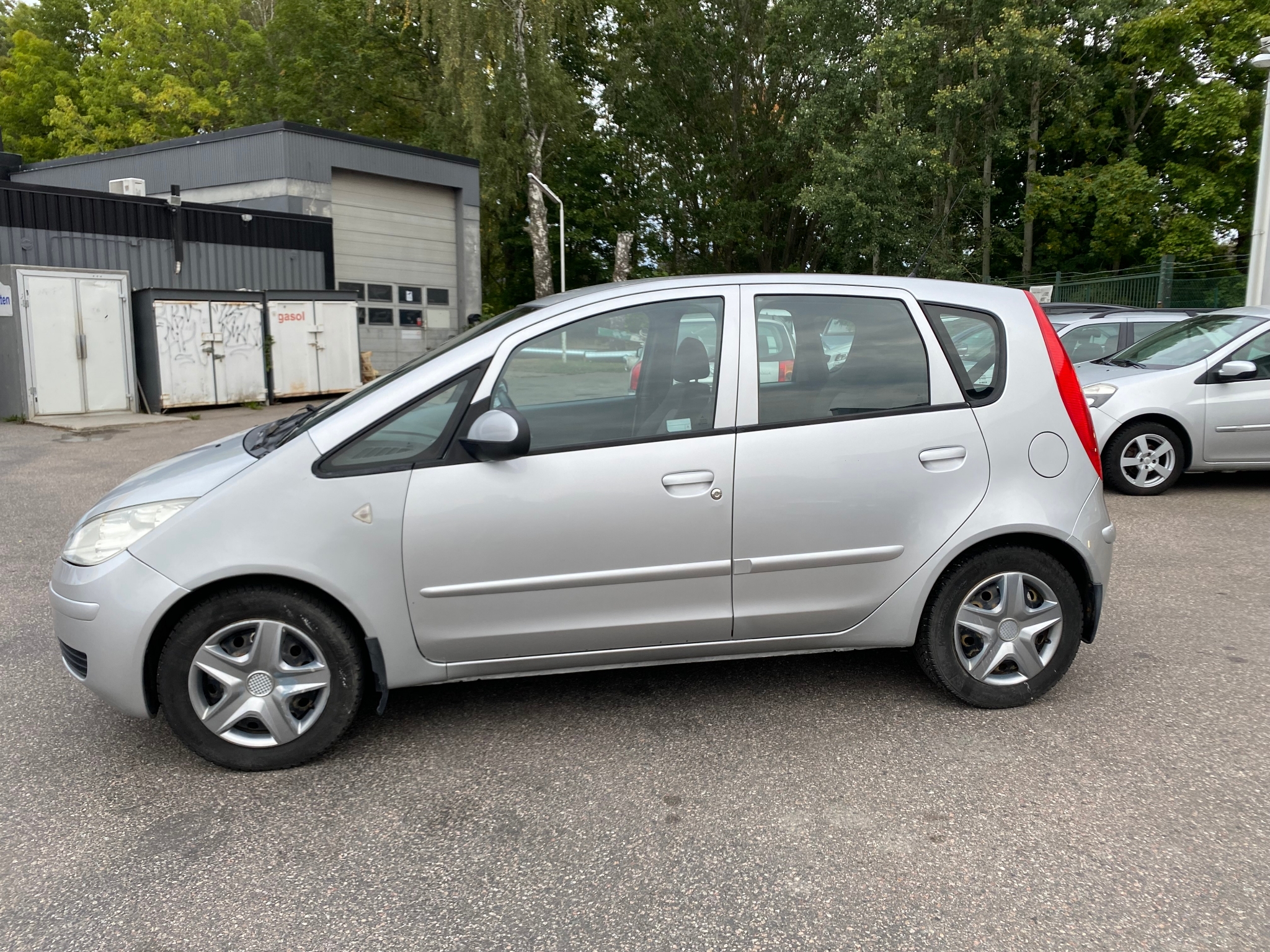 Mitsubishi Colt 1.3 MIVEC 2007, bild 4/10