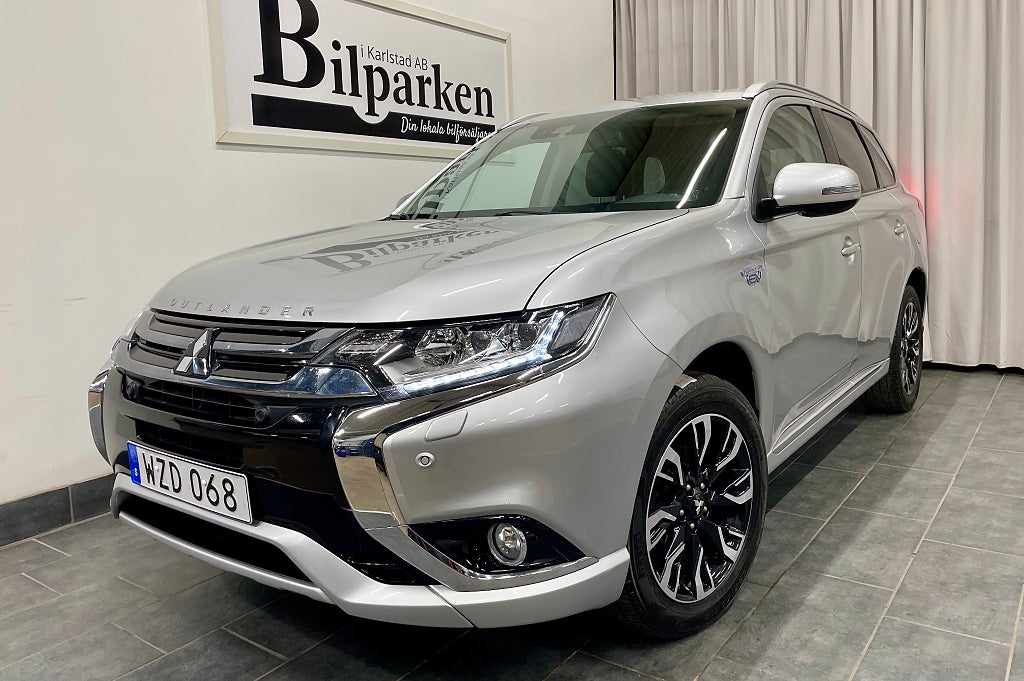 Mitsubishi Outlander PHEV CVT Comfort Euro 6 203hk /KAMERA/ CARPLAY