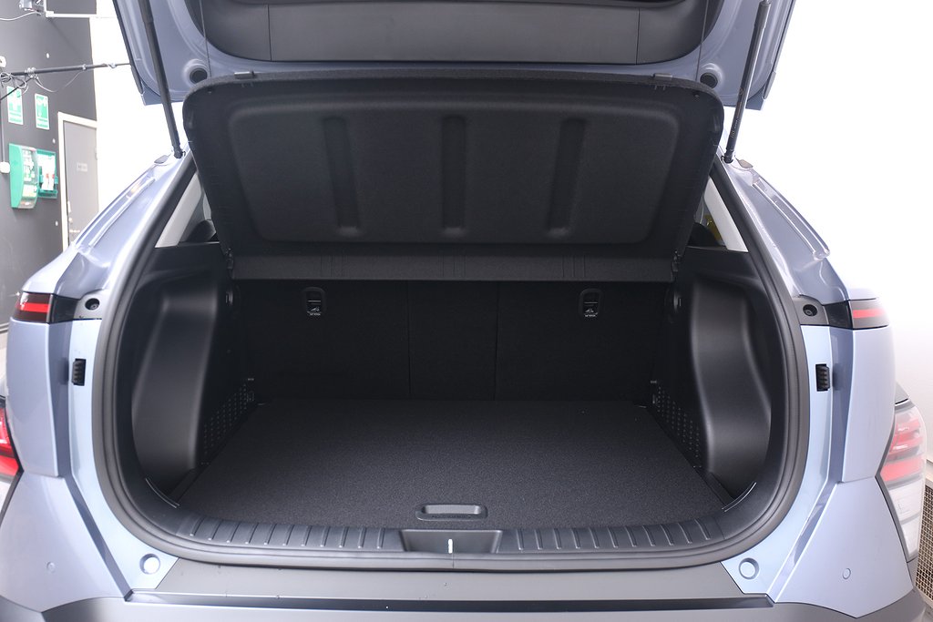 Hyundai Kona 1.6T Hybrid Essential Automat 0,99% RÄNTA 2025