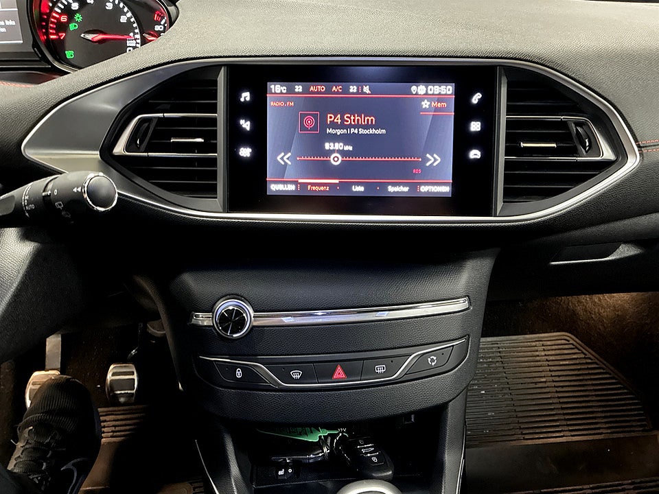 Bild på Peugeot 308 SW GT-Line 1.2 PT 130hk BACKSENSORER