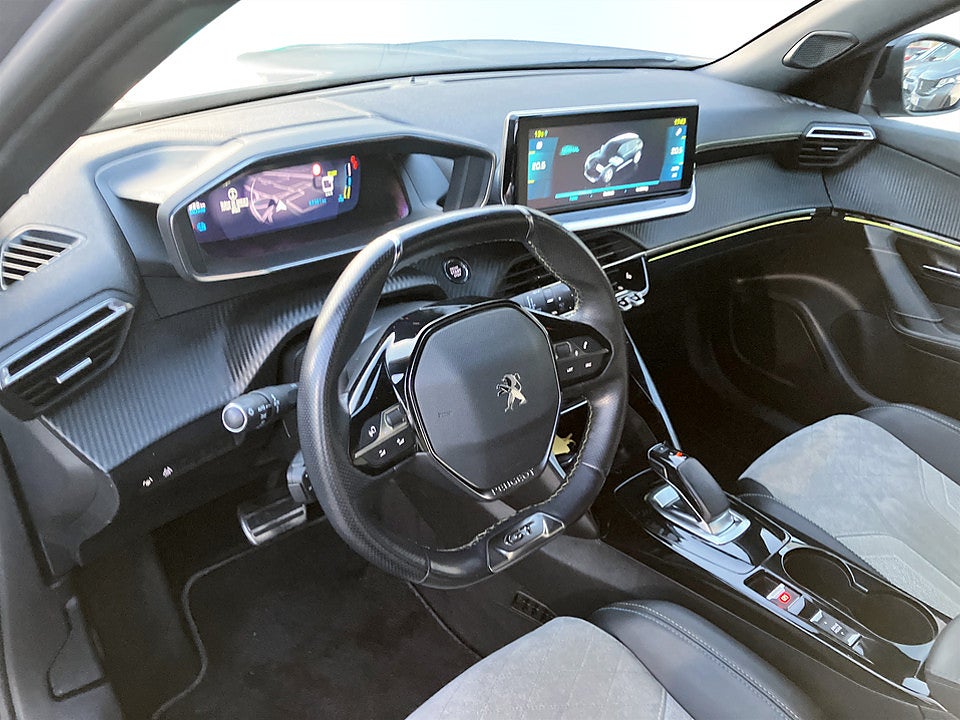 Bild på Peugeot e-2008 GT 50 kWh 136hk Aut B-KAMERA CARPLAY