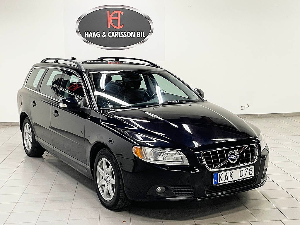 Volvo V70 2,5T 230Hk Momentum Automaat
