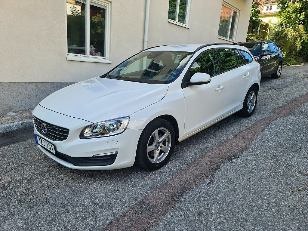 Volvo V60 T3 Geartronic Classic Edition Euro 6 Nybes Skatt 954 kr