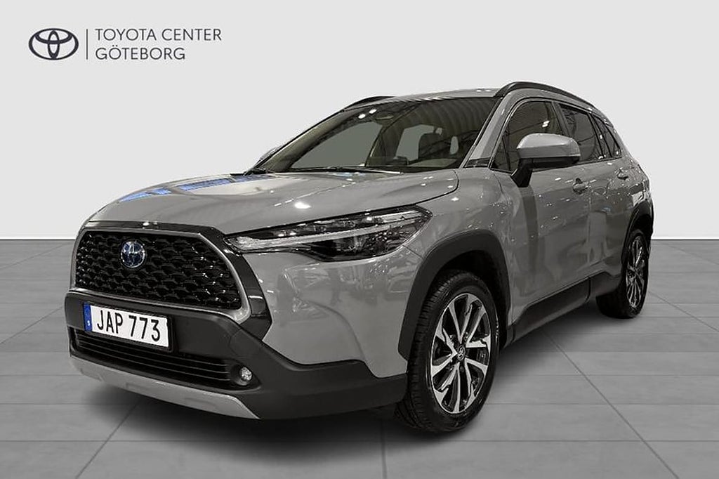 Toyota Corolla Cross Hybrid AWD-i