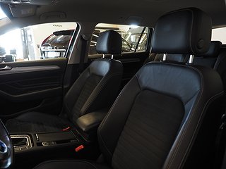 Kombi Volkswagen Passat 16 av 23