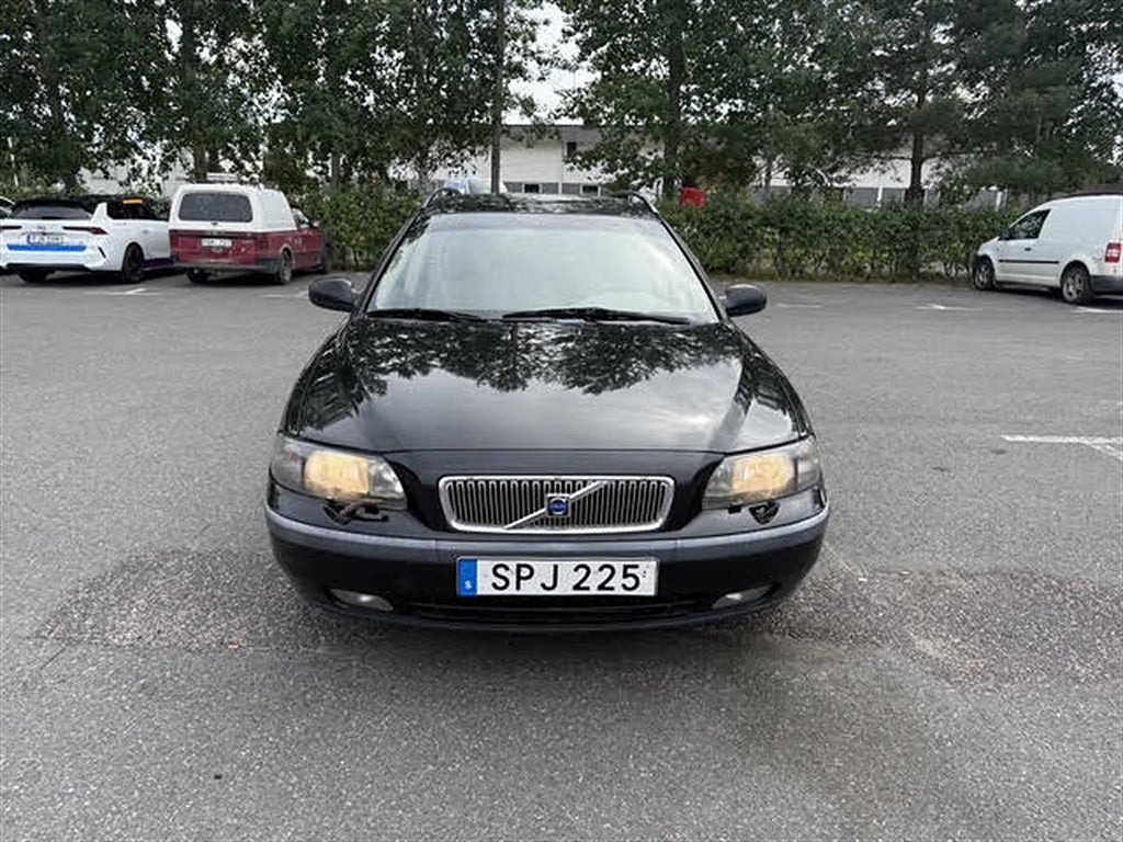 Volvo V70 2.4 Manuell, 140hk
