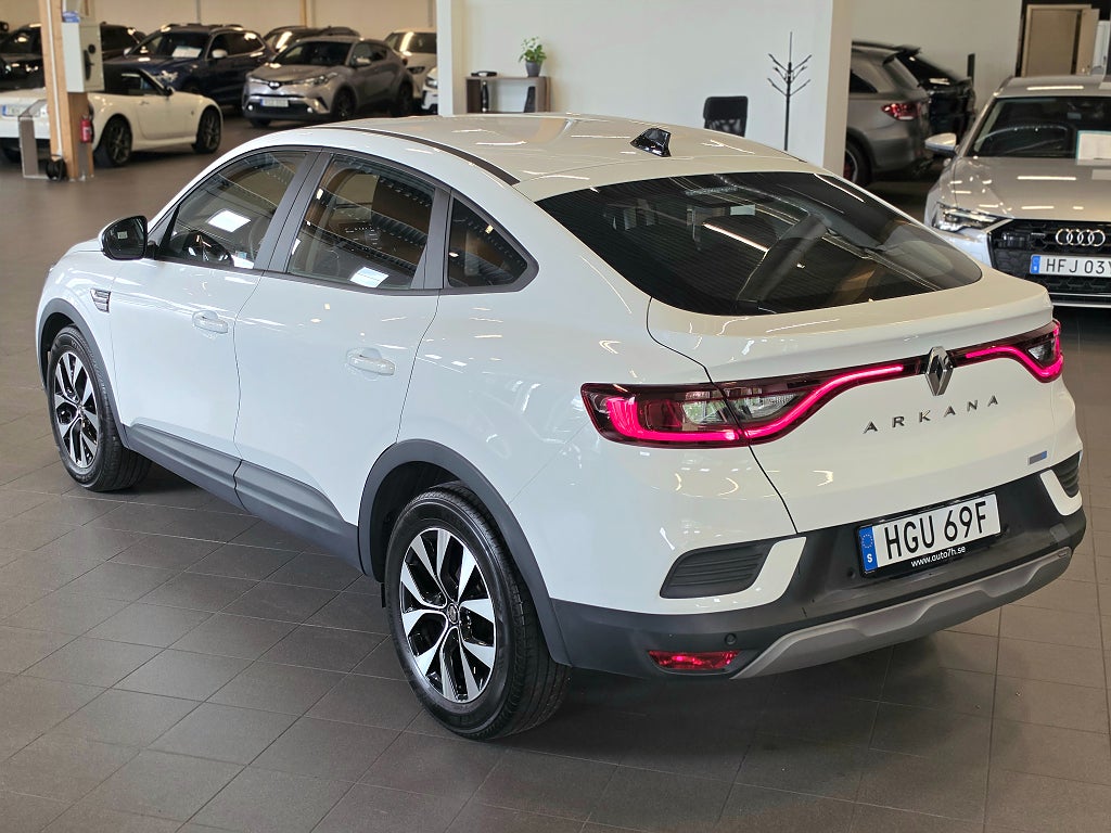 Renault Arkana E-TECH 145 / Backkamera / Apple Carplay /