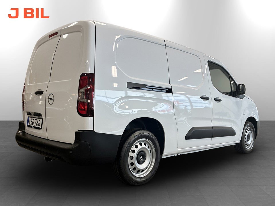 Bild på Opel Combo + 100hk L2 - OMGÅENDE LEVERANS!