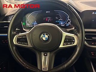 Kombi BMW 330e 12 av 27