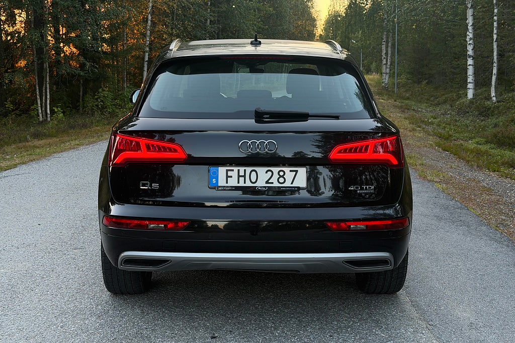 Audi Q5 40 TDI quattro S Tronic Proline|Drag|Värmare|CarPlay
