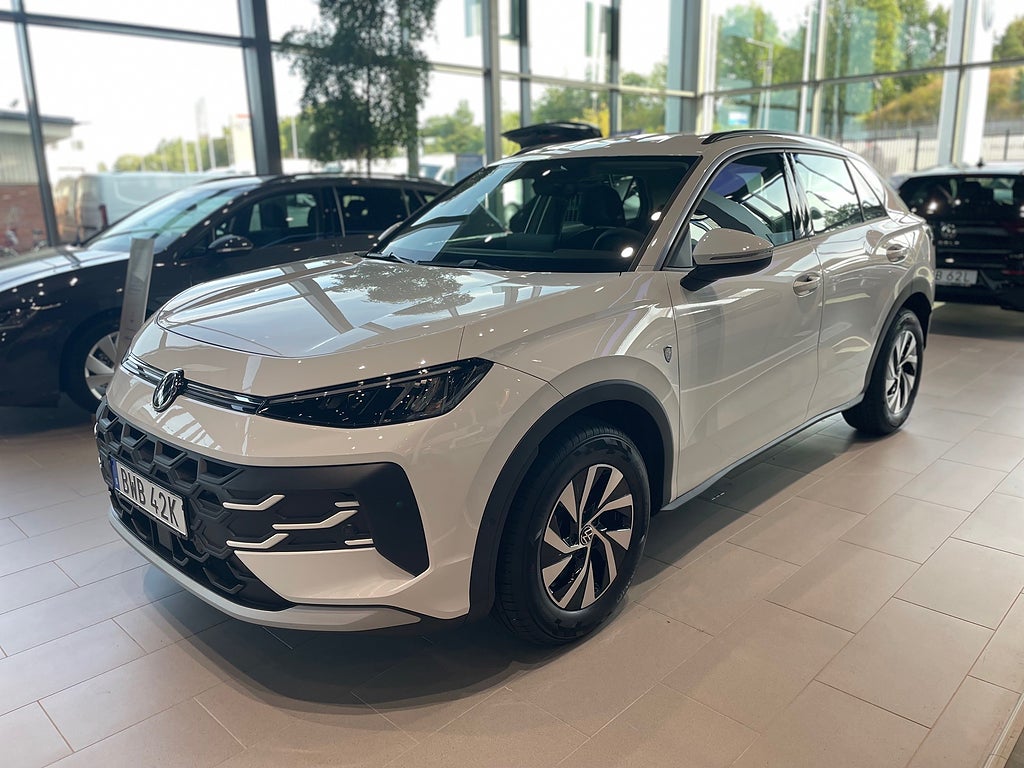 Volkswagen T-Roc NYA T-Roc eTSi privatleasing fr. 2995kr AUG ERBJUDANDE