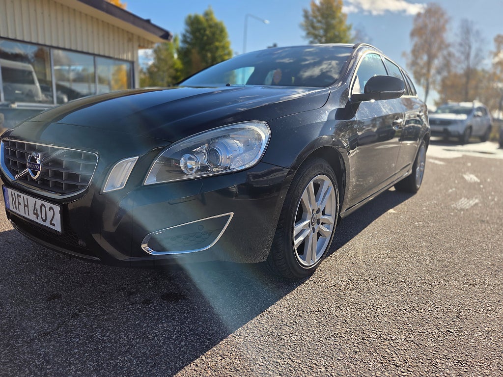 Volvo V60 D4 Momentum Euro 5