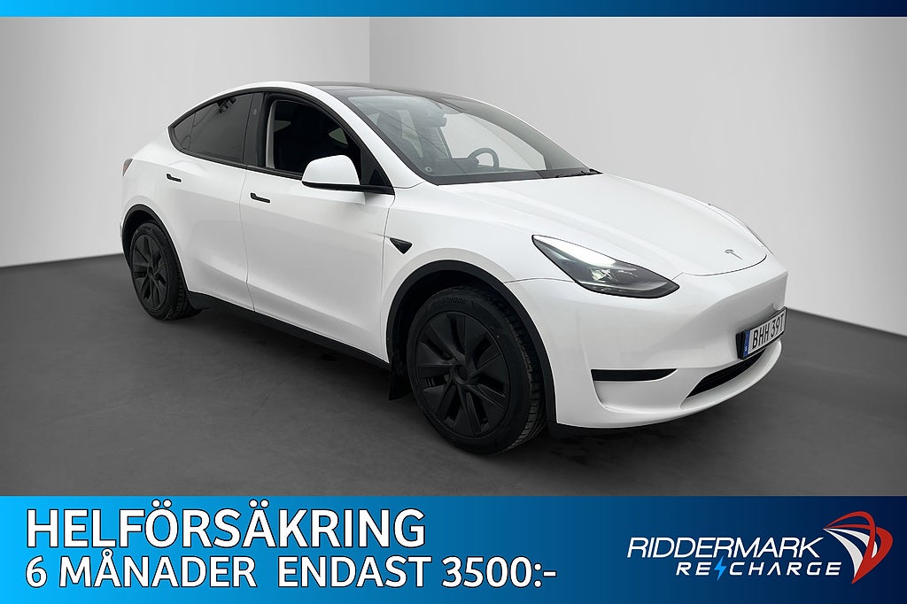 Tesla Model Y Long Range Drag Pano Skinn AP 1 brukare