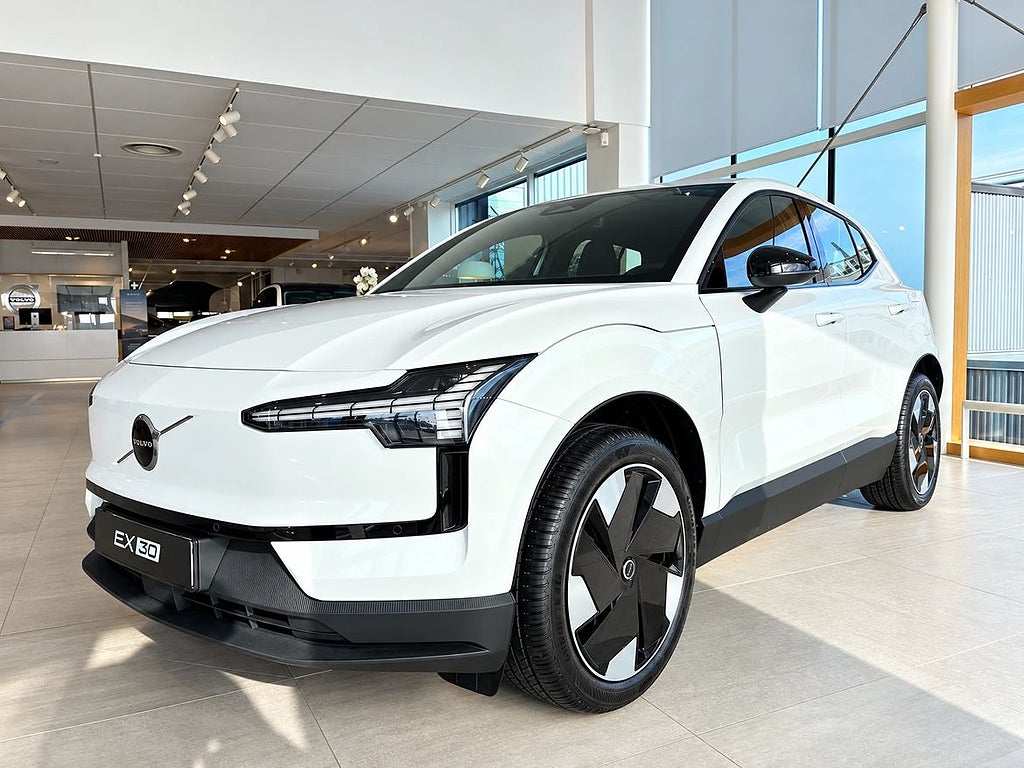 Volvo EX30 Privatleasingkampanj P5 - Plus