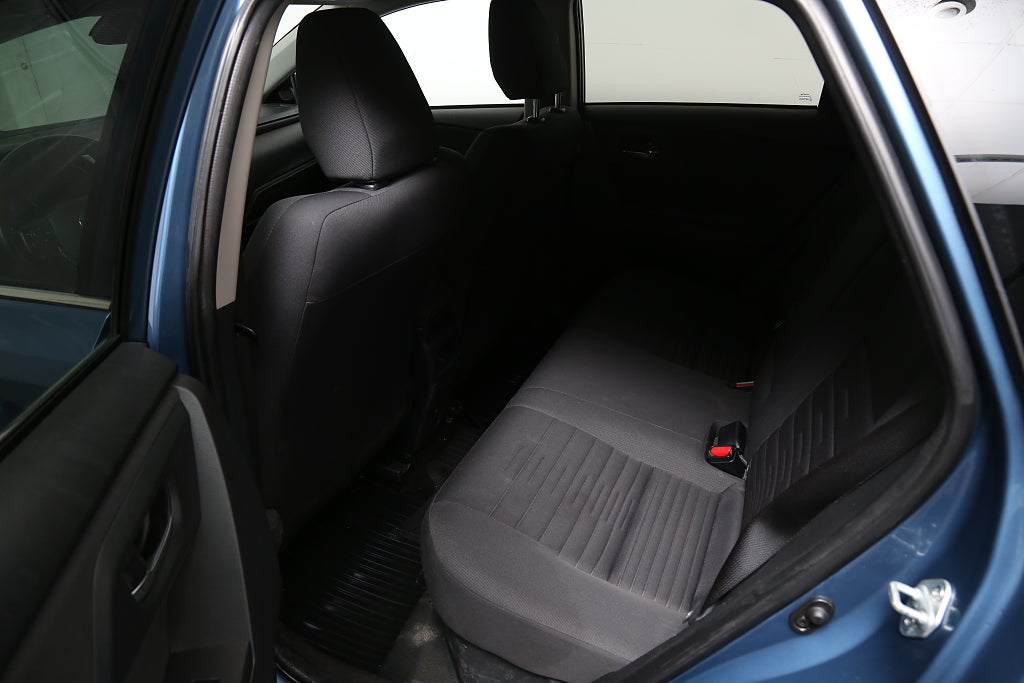 Toyota Auris Touring Sports Hybrid e-CVT Active Plus Motorvärmare 2016