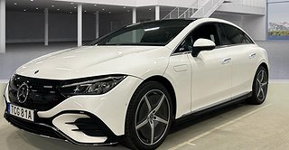 Sedan Mercedes-Benz EQE