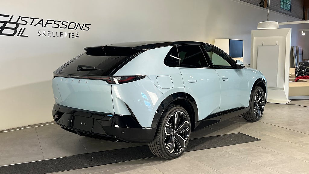 Mazda CX-6e Takumi 78 kWh | Vinterhjul + 3st Gratis Service