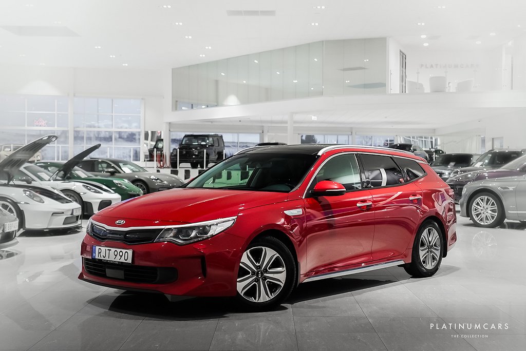 Kia Optima Sport Wagon Plug-in Hybrid 205hk / Pano / H&K